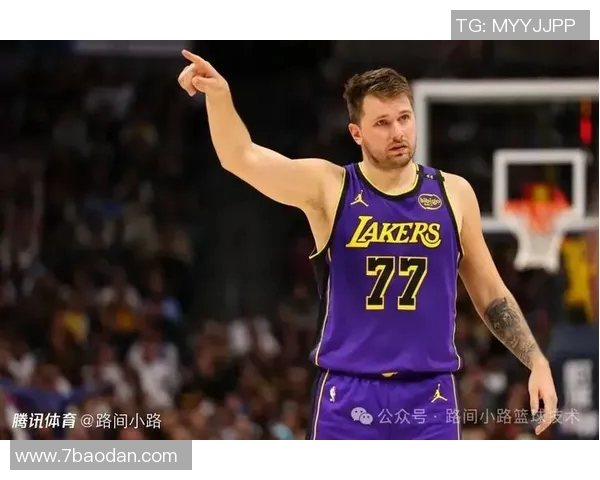 东契奇伤情更新除手指小腿外还需理疗腹股沟伤势 东契奇伤情更新除手指小腿外还需理疗腹股沟伤势