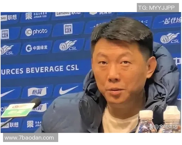 泰山队新任代理主教练确定为助教唐田将与谢文共同出席发布会