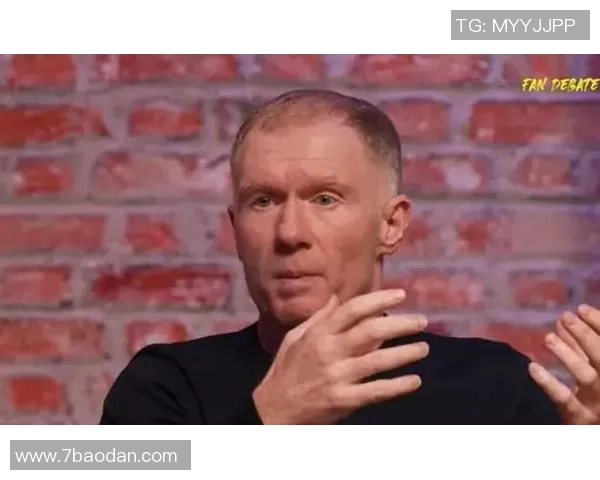 斯科尔斯艾特利马转变话题为表现喝茶不加糖的幽默瞬间