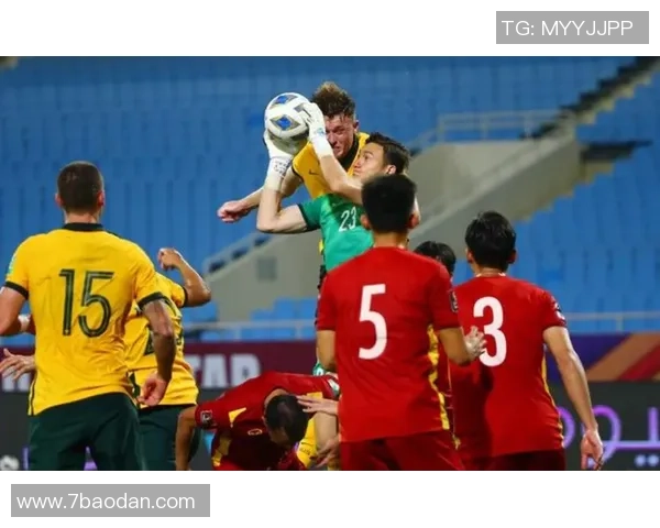 潘粤明调侃国安表现称赞越南队输球真是厉害