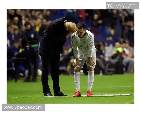 今日趣图：库库失误引发乌龙若换阿扎尔进攻恐怕会越位尴尬